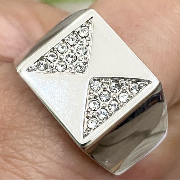 Polished Silver-tone Clear CZ Unisex Ring Size 13 - Picture 3 of 11